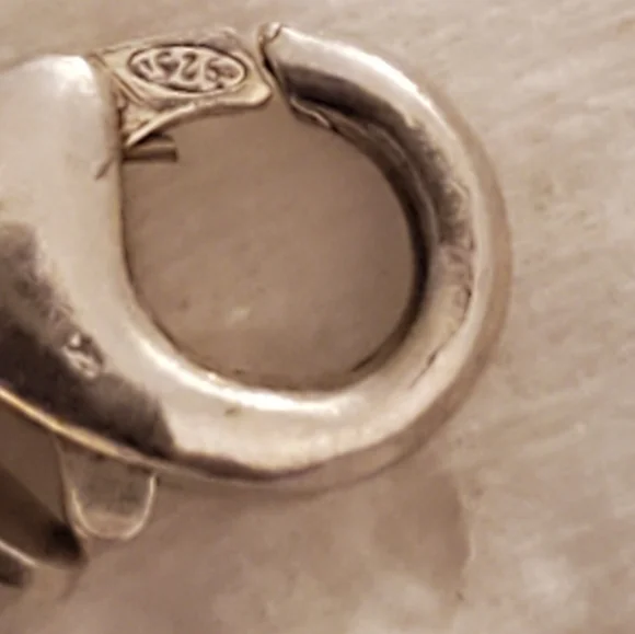 Vintage sterling silver heart charm bracelet - Picture 5 of 5